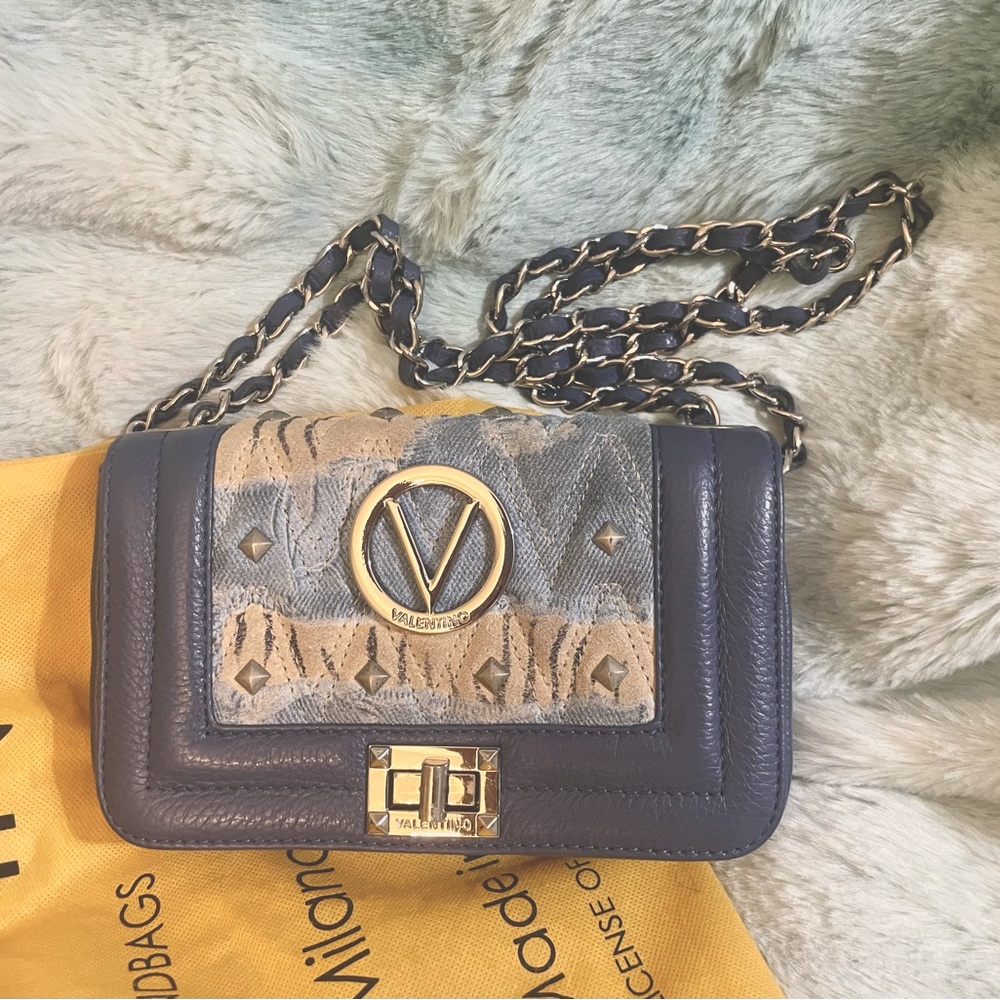 Valentino blue shoulder bag with silver stud and silverware